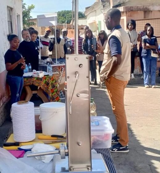 Mulheres participam em troca de experiências sobre tecnologias de processamento de carne na Huíla